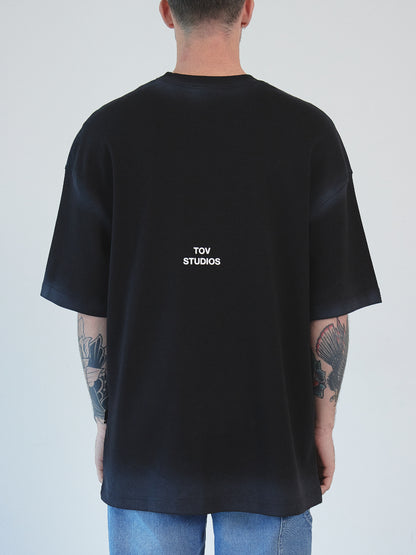 CAMISETA OVERSIZED PINTADA - NEGRA