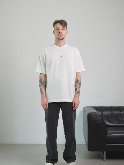 REGULAR FIT TOV STUDIOS - CREMA